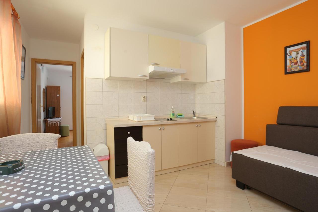 Apartments By The Sea Zivogosce - Porat, Makarska - 18218 Igrane Bagian luar foto